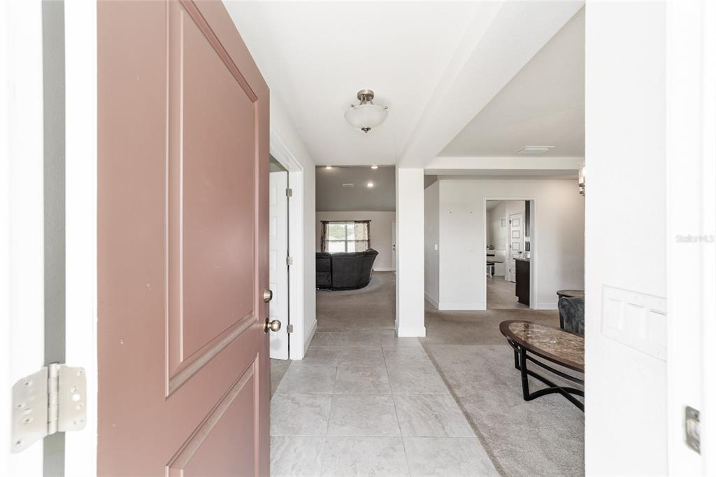 9197 Southeast 49th Avenue Road Ocala, FL 34480 - Photo 7 of 35