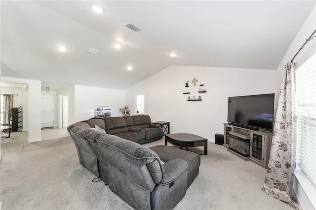 $329,900 | 9197 Southeast 49th Avenue Road, Ocala, FL 34480