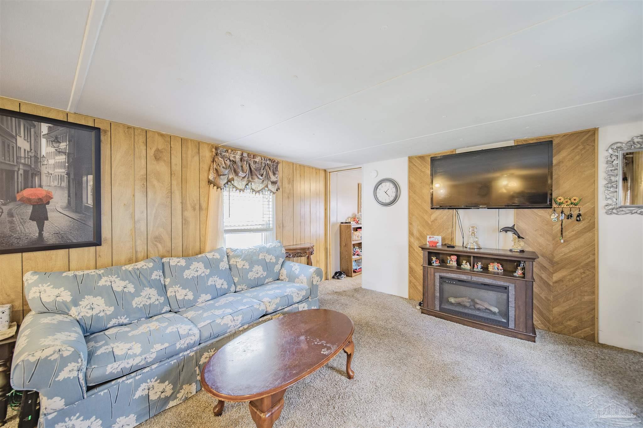 1491 Chemstrand Road, Unit 8 Cantonment, FL 32533 - Photo 8 of 27 Gallery Image 8