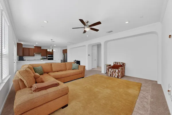 $2,300 | 712 Madalin Rue Court, Leander, TX 78641