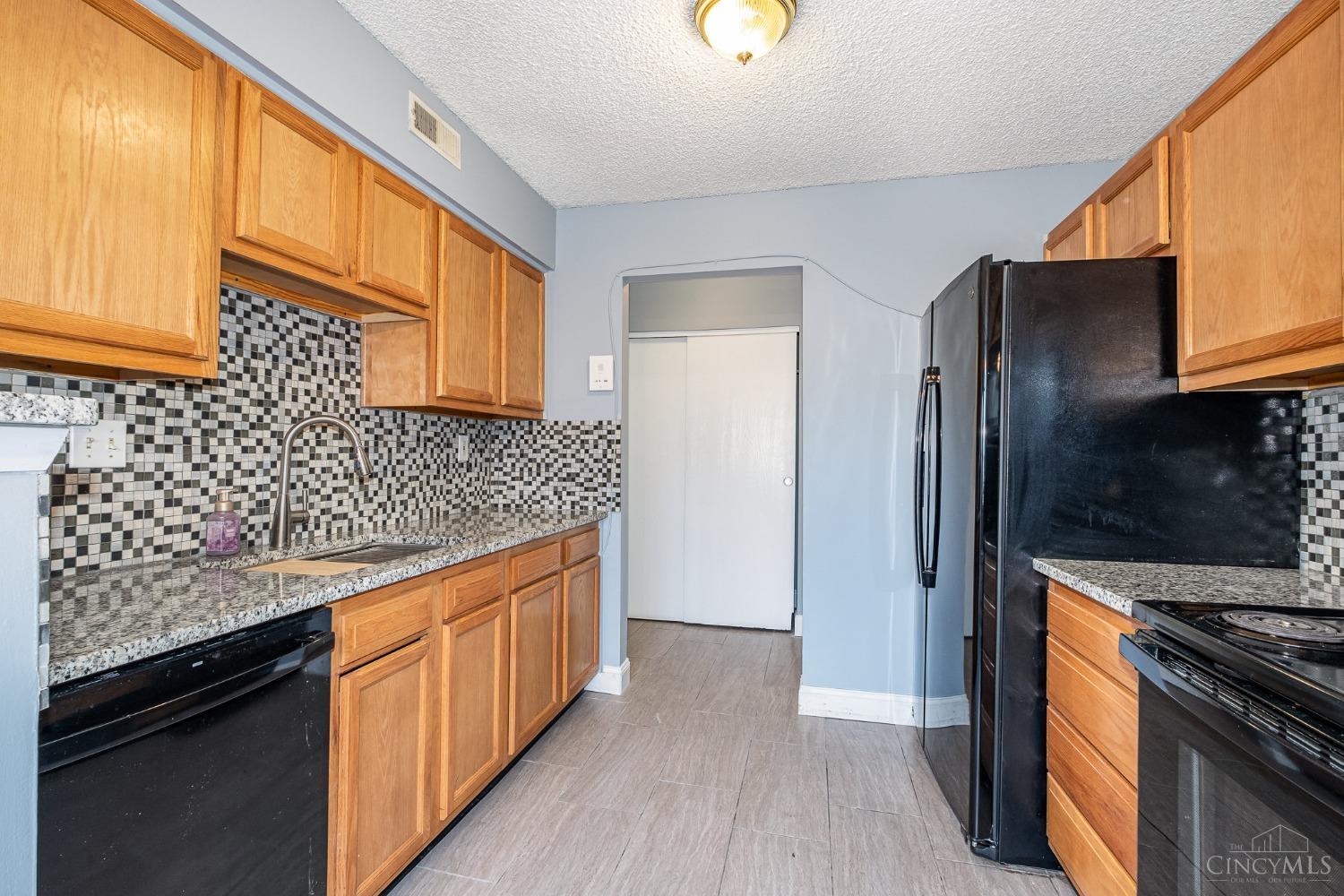 3874 Mack Road, Unit 151 Fairfield, OH 45014 - Photo 7 of 15 Gallery Image 7