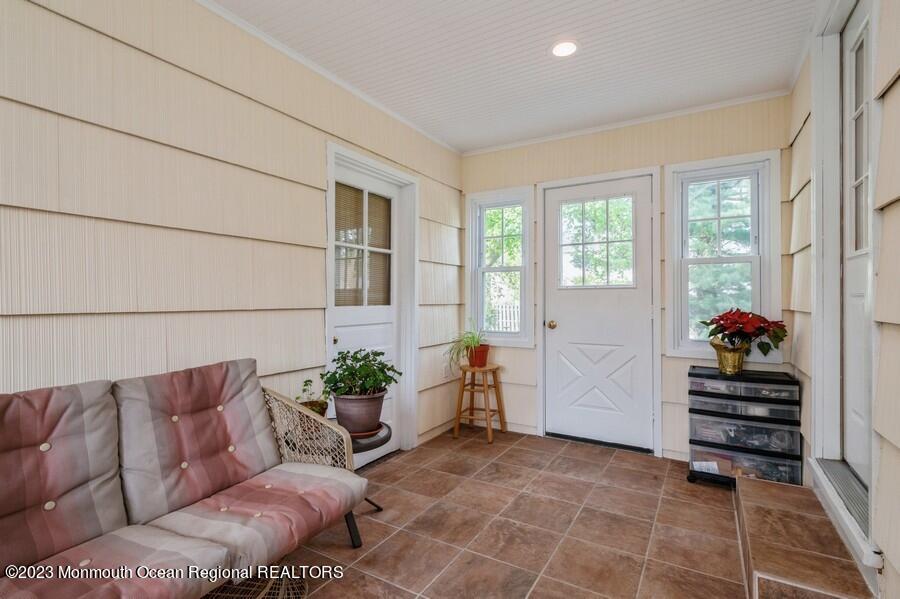 34 Overhill Road Matawan, NJ 07747 - Photo 22 of 24 25_34OverhillRoad_2001_LowRes
