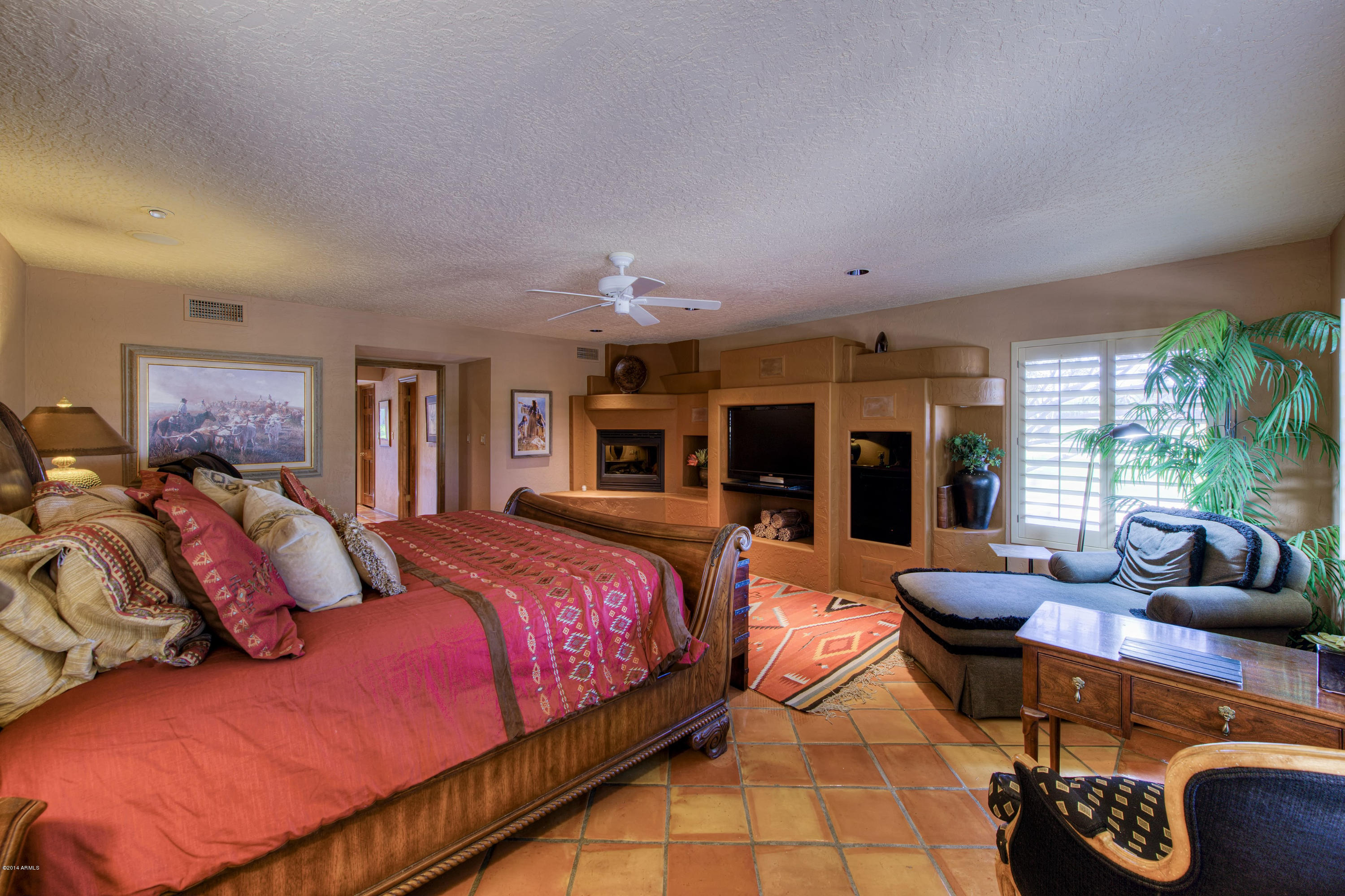 25850 North Lago Lane Rio Verde, AZ 85263 - Photo 14 of 41 014_Master Suite