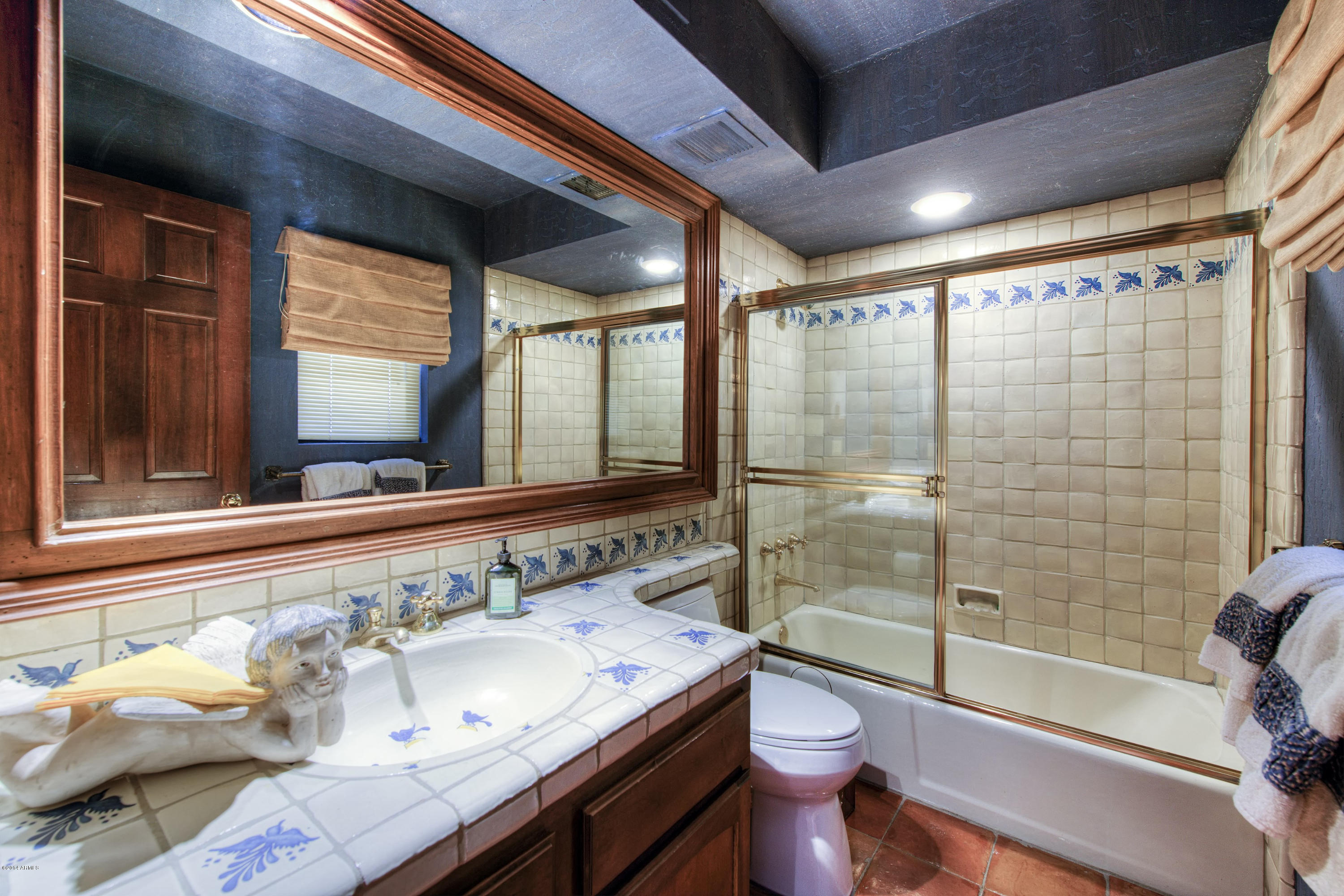 25850 North Lago Lane Rio Verde, AZ 85263 - Photo 17 of 41 017_Ensuite Bathroom