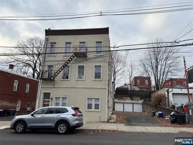 $1,450 | 159 Westminster Place, Unit 2, Lodi, NJ 07644