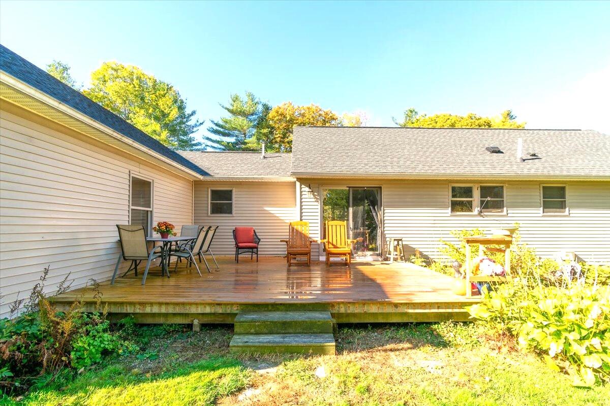 723 Orffs Corner Road Waldoboro, ME 04572 - Photo 23 of 30 Deck 2