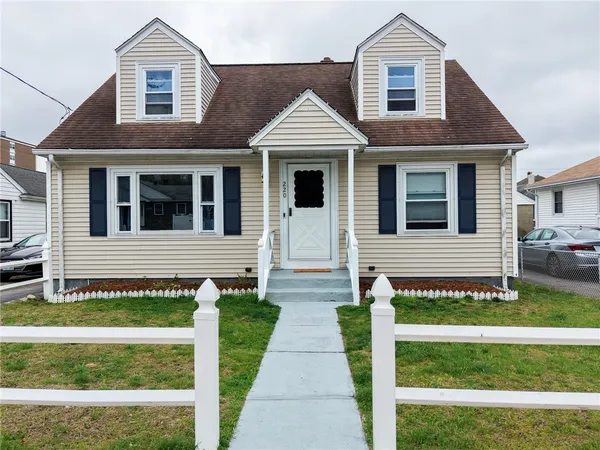 $389,900 | 220 Shawmut Avenue, Central Falls, RI 02863