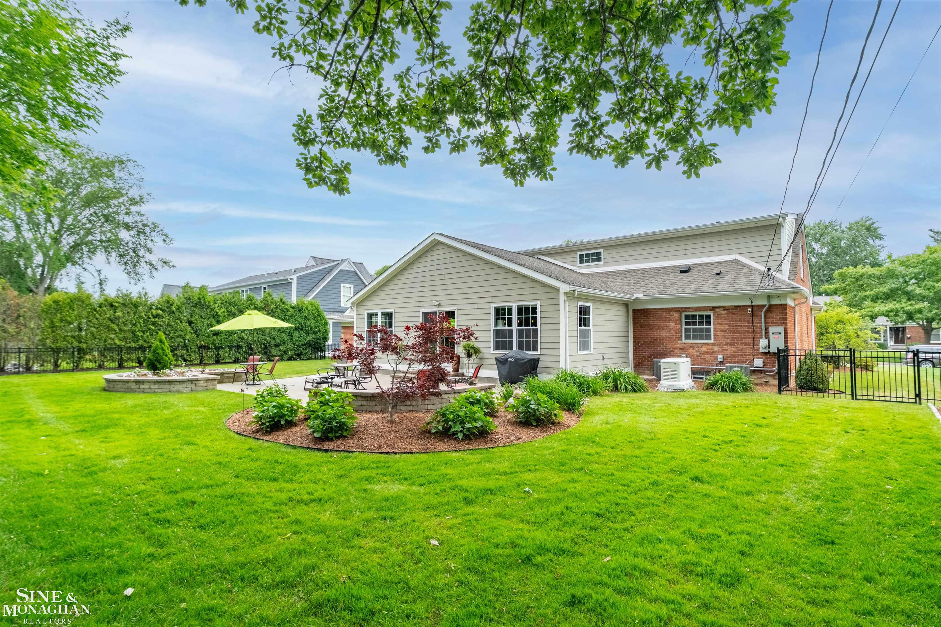 1061 North Renaud Road Grosse Pointe Woods, MI 48236 - Photo 51 of 63
