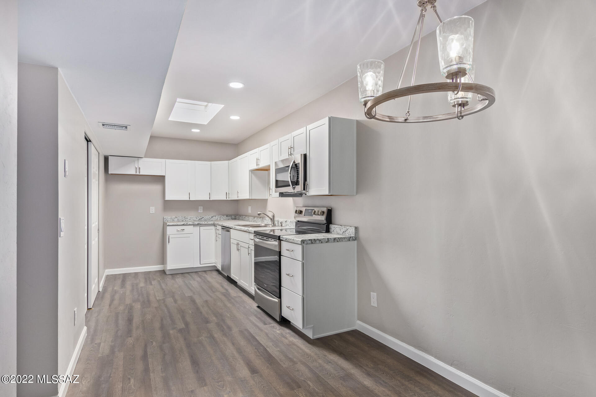 1949 North Swan Road, Unit 20 Tucson, AZ 85712 - Photo 11 of 27 Gallery Image 11