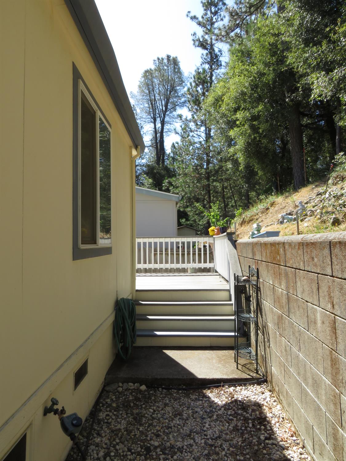 450 Gladycon Road, Unit 94 Colfax, CA 95713 - Photo 35 of 38