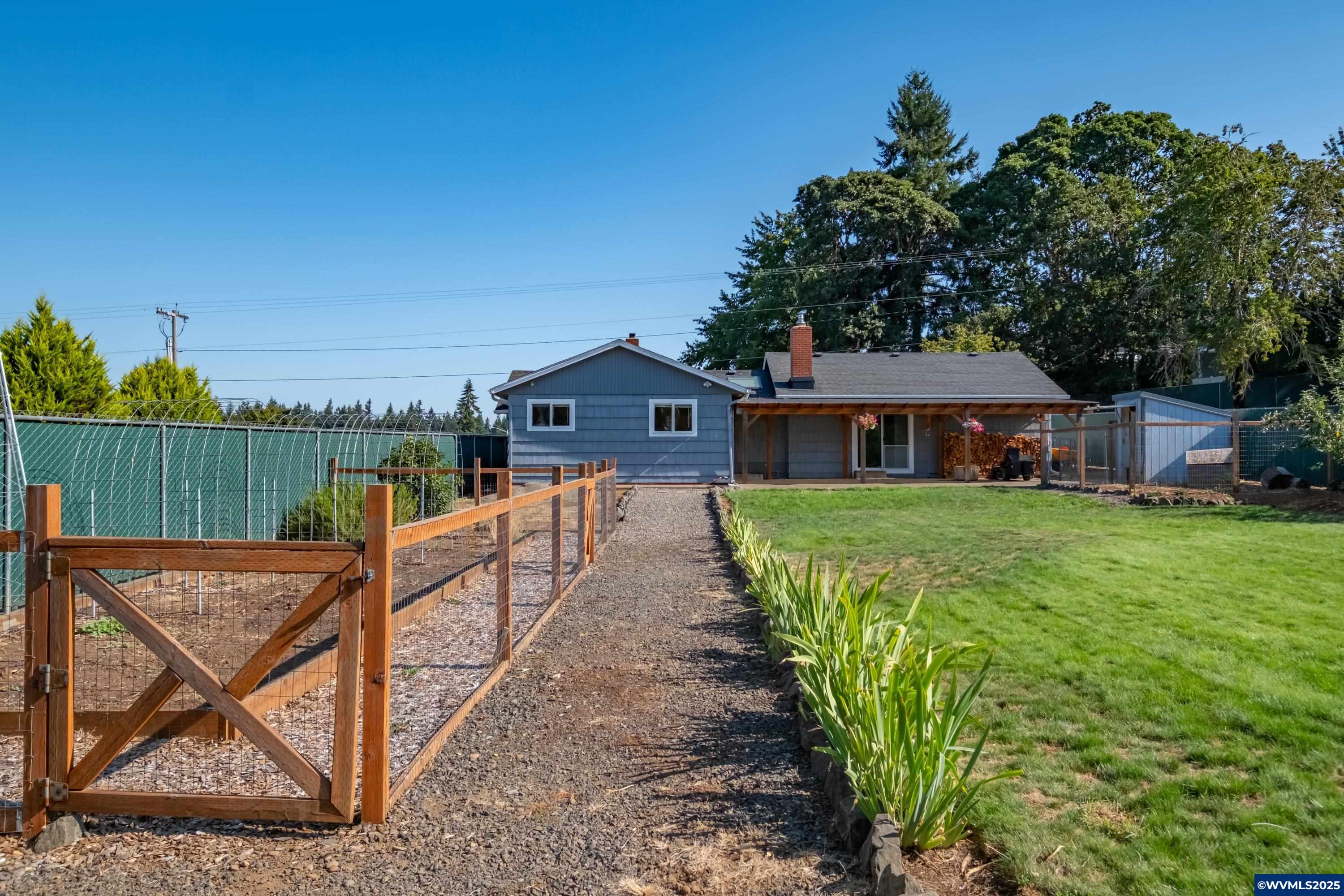 1790 Boone Road Southeast Salem, OR 97302 - Photo 27 of 31 Gallery Image 27