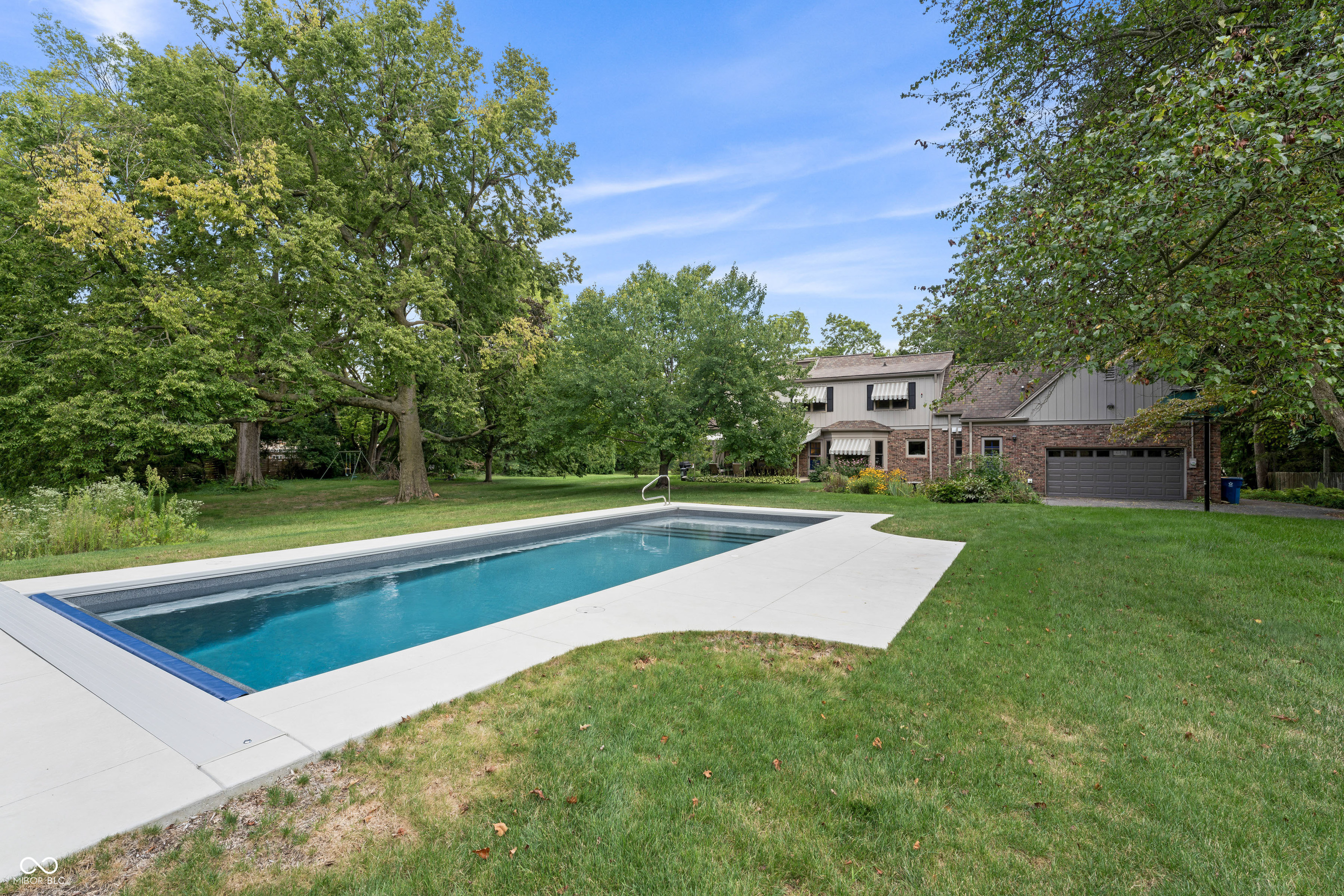 7710 Spring Mill Road Indianapolis, IN 46260 - Photo 4 of 65 Gallery Image 4