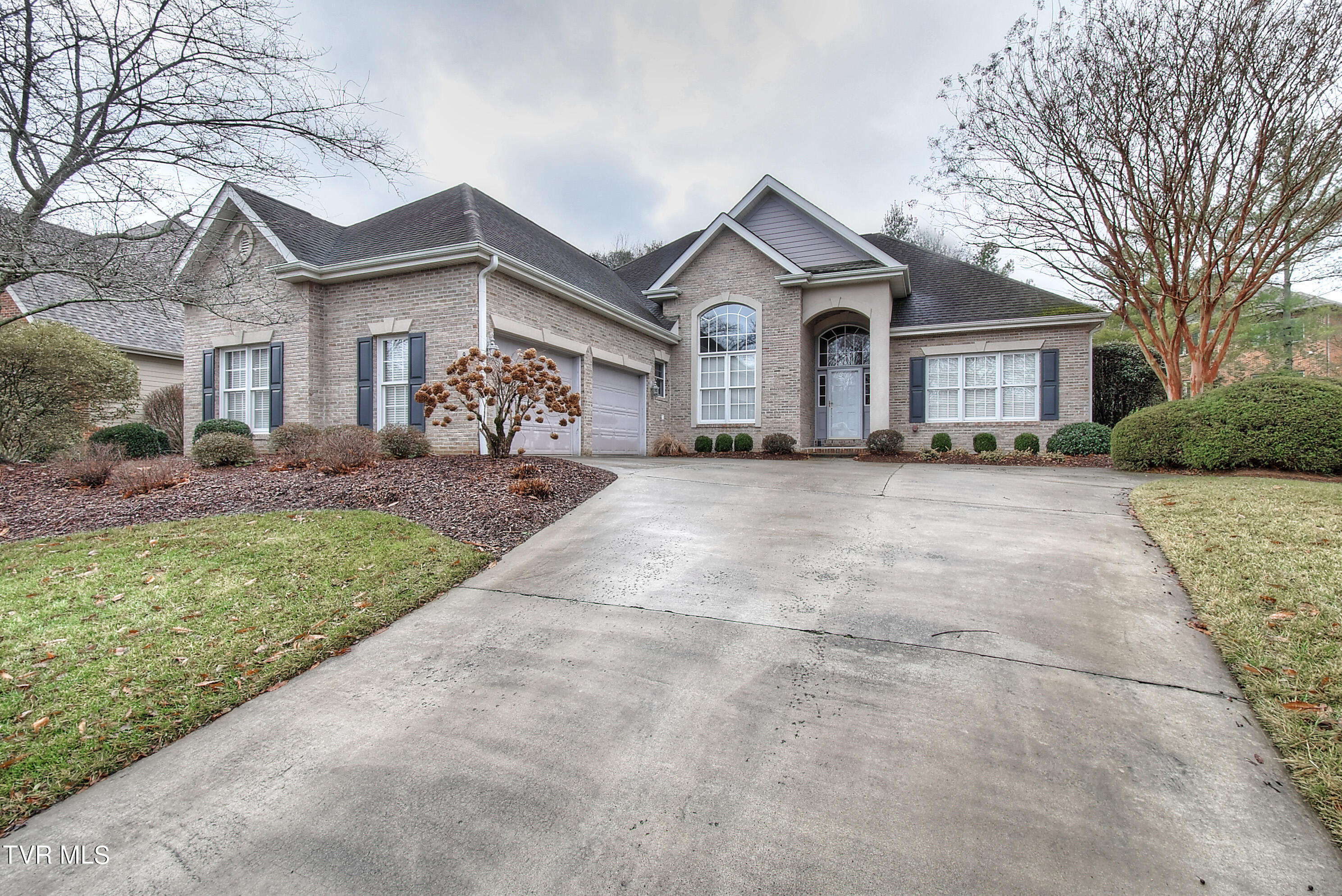 9 Hunters Ridge Road Johnson City, TN 37604 - Photo 1 of 44 DSC_0013_4_5_6_7_8