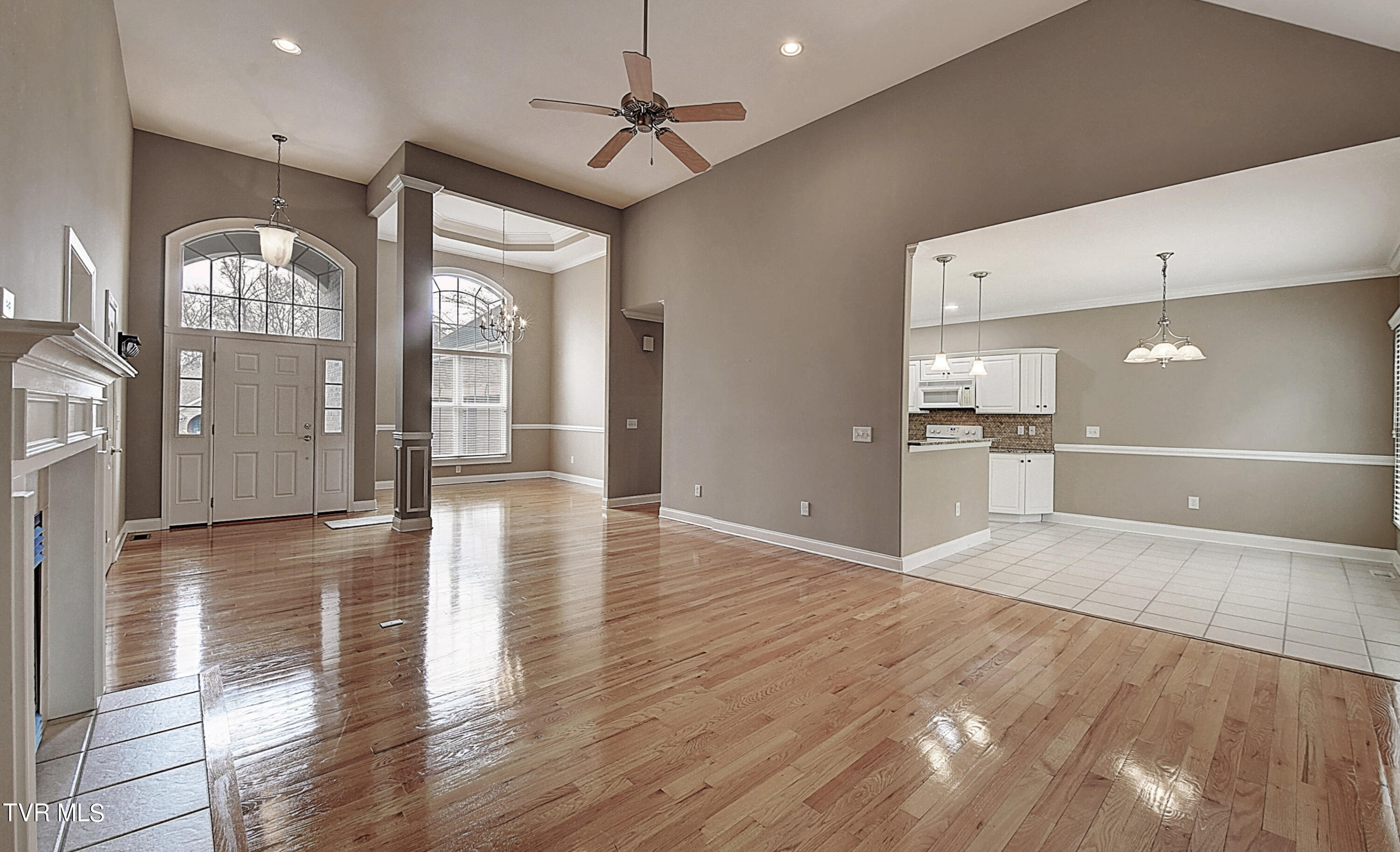 9 Hunters Ridge Road Johnson City, TN 37604 - Photo 11 of 44 DSC_0175And8more_stitch