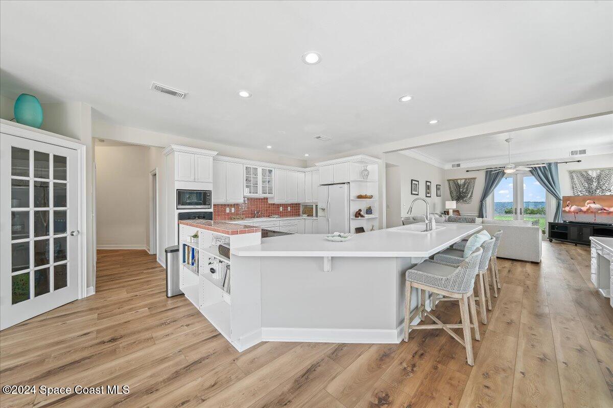 2420 Rocky Point Road Malabar, FL 32950 - Photo 29 of 97 Open design kitchen