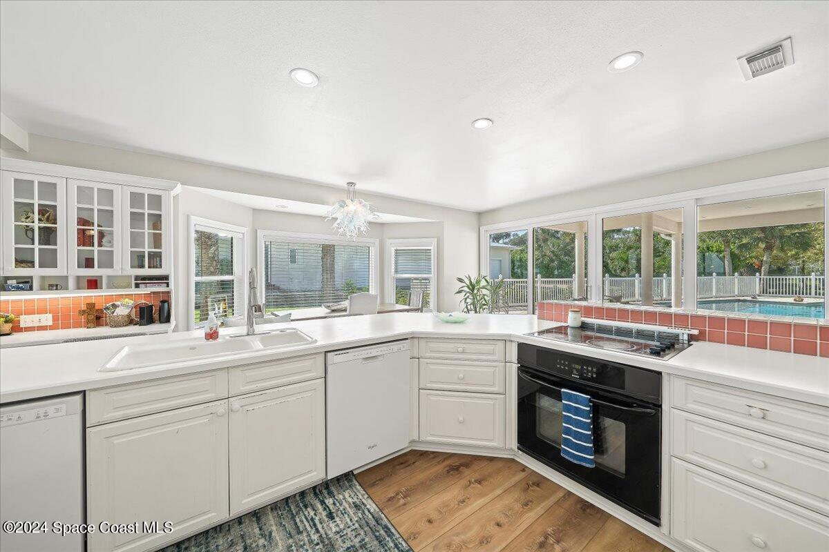 2420 Rocky Point Road Malabar, FL 32950 - Photo 31 of 97 Open plan kitchen