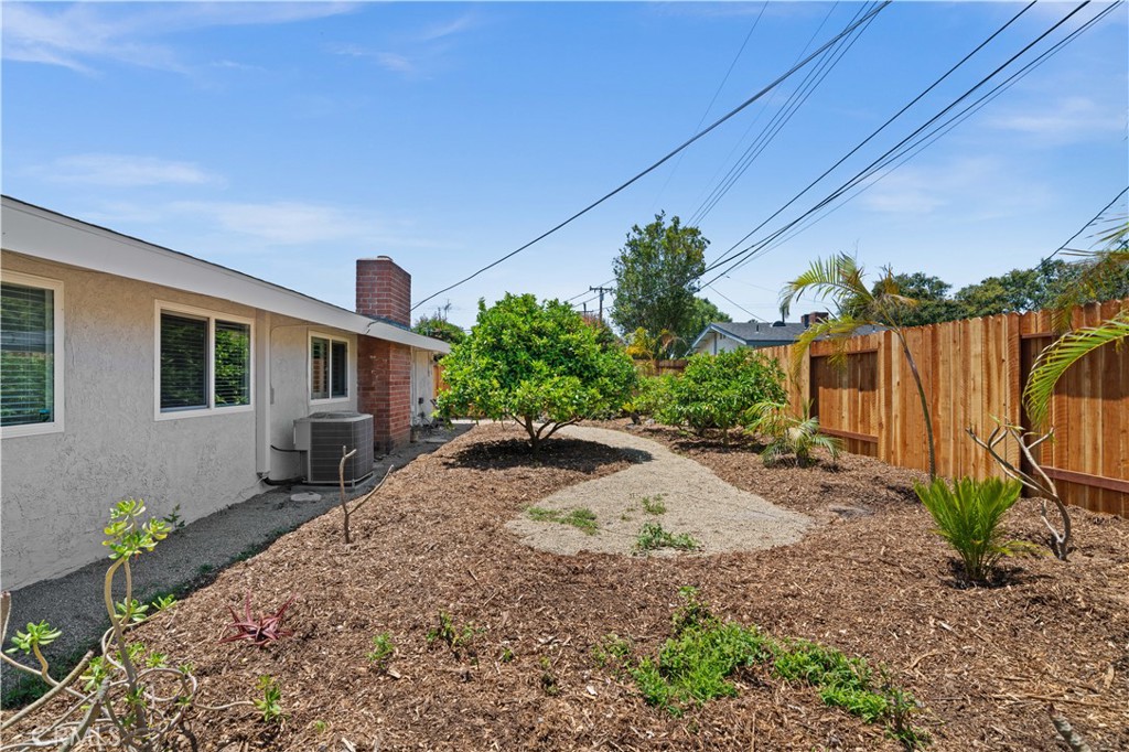 2115 Sterling Avenue Costa Mesa, CA 92627 - Photo 52 of 53