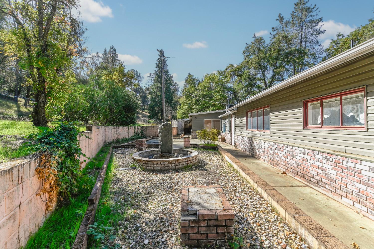 17542 Climax Road Jackson, CA 95642 - Photo 21 of 86