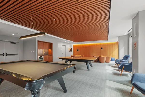 $1,600,000 | 75 Park Lane South, Unit 3407, Jersey City, NJ 07310