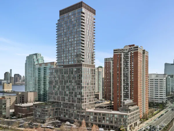 $1,600,000 | 75 Park Lane South, Unit 3407, Jersey City, NJ 07310