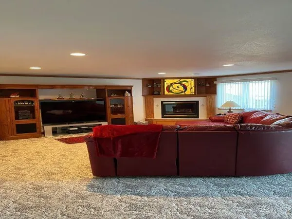 $579,000 | 7200 East Millstream Road, Kechi, KS 67067