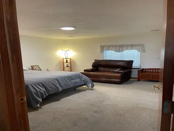 $579,000 | 7200 East Millstream Road, Kechi, KS 67067