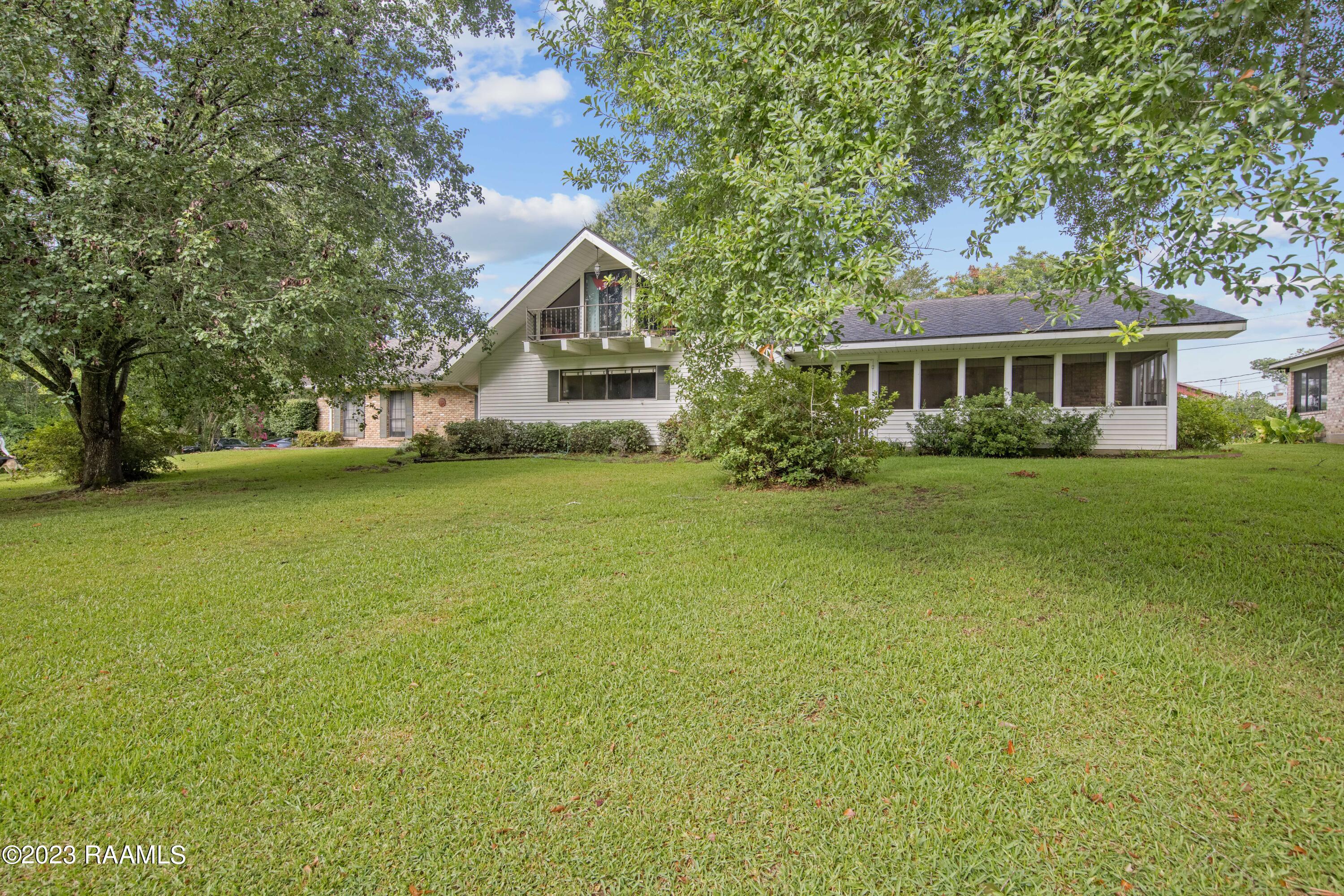 142 Country Ridge Road Opelousas, LA 70570 - Photo 3 of 28 142 Country Ridge Rd-2