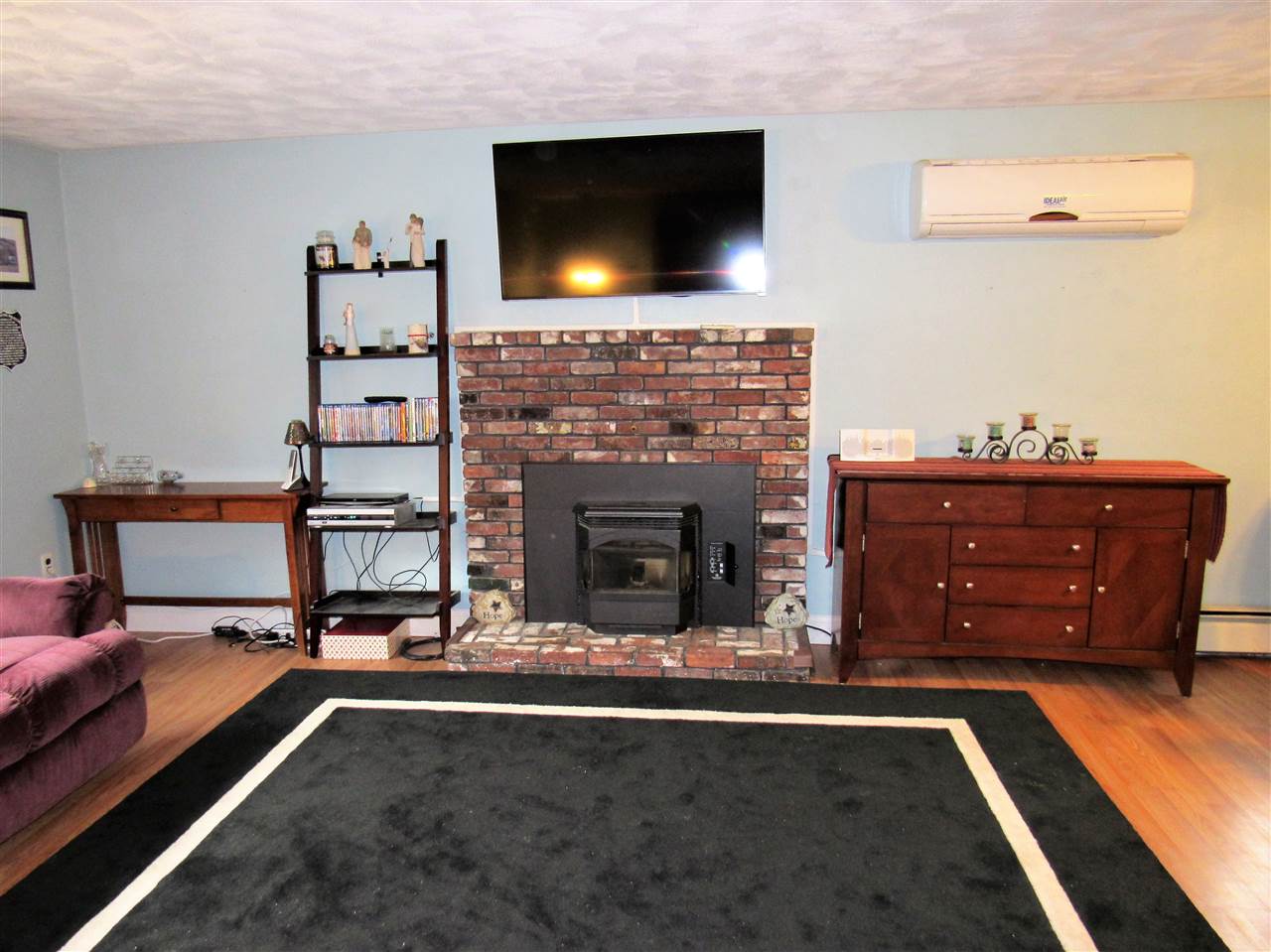 240 High Range Road Londonderry, NH 03053 - Photo 3 of 26