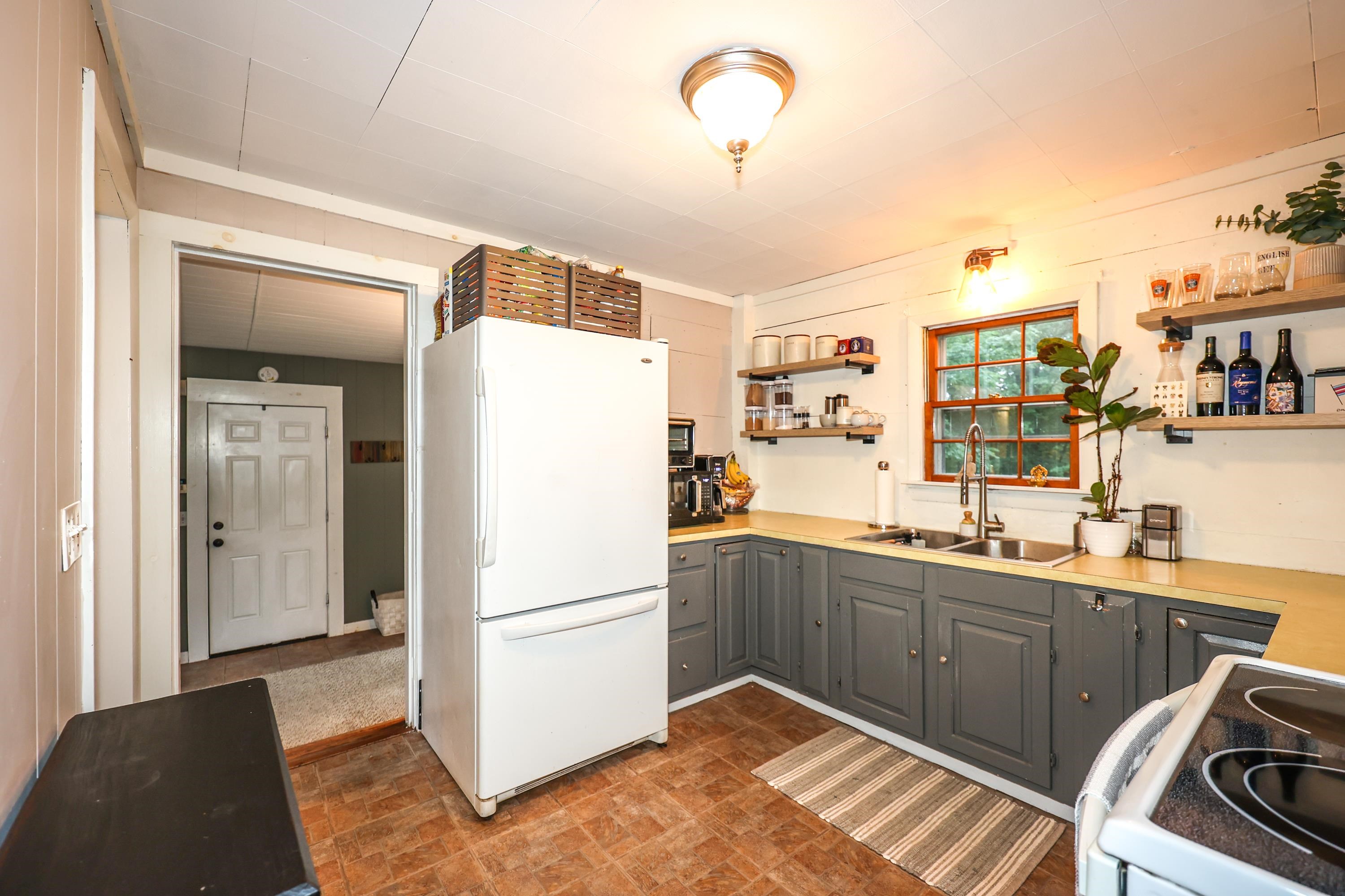 14 Mack Hill Road Amherst, NH 03031 - Photo 10 of 32