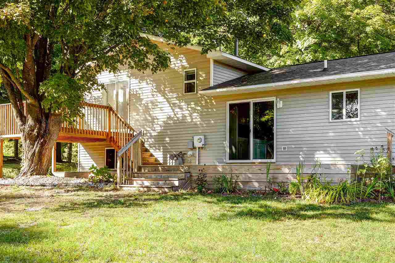 7369 Sullivan Road Grawn, MI 49637 - Photo 18 of 21 1880187-17.JPG