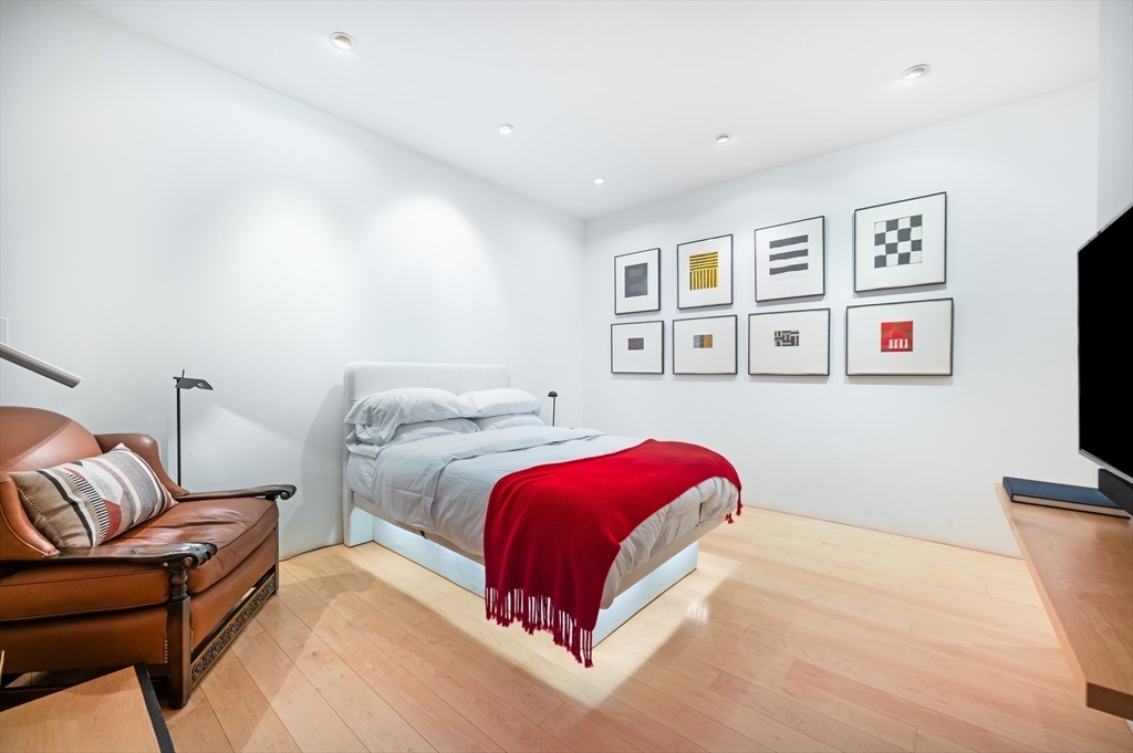 175 Commonwealth Avenue, Unit A Boston, MA 02116 - Photo 12 of 16