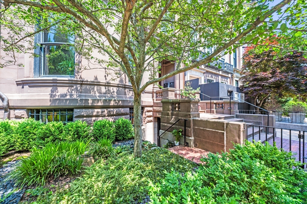 175 Commonwealth Avenue, Unit A Boston, MA 02116 - Photo 15 of 16