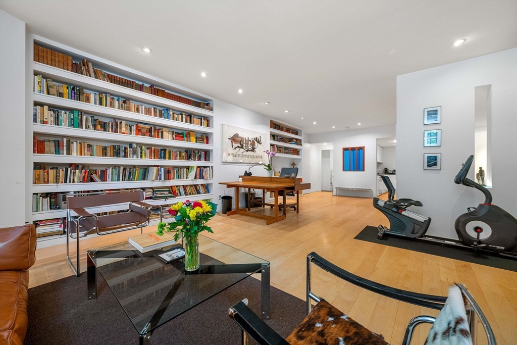 175 Commonwealth Avenue, Unit A Boston, MA 02116 - Photo 5 of 16