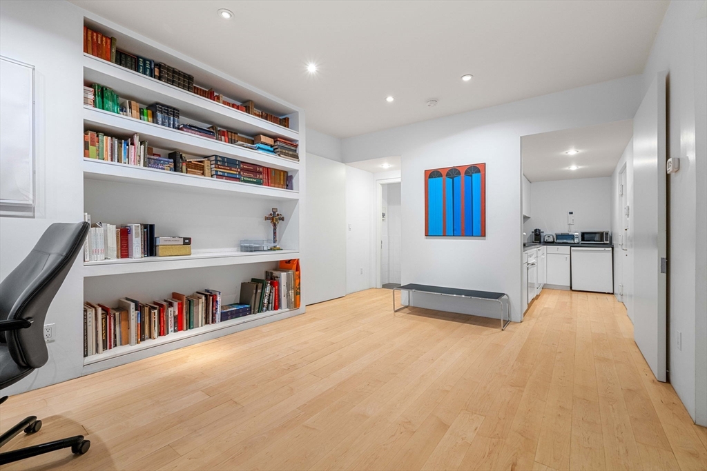 175 Commonwealth Avenue, Unit A Boston, MA 02116 - Photo 7 of 16