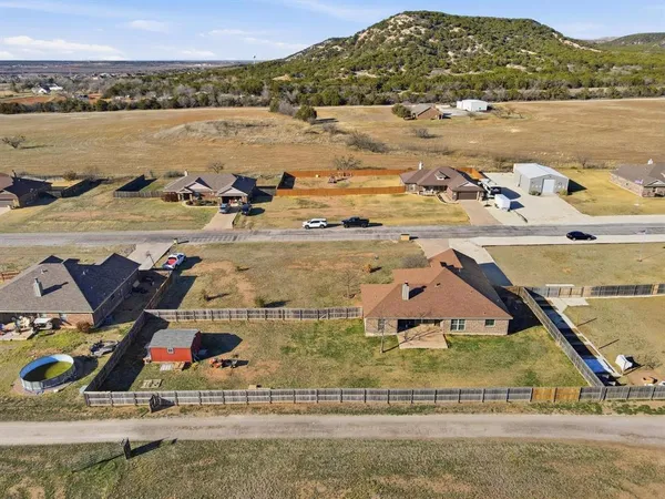 $359,990 | 207 Countryside Drive, Tuscola, TX 79562