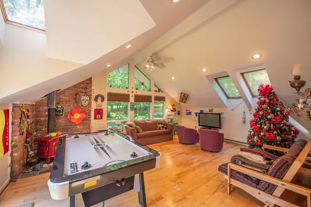 $649,000 | 14 Johnson Hill Road, West Dover, VT 05356