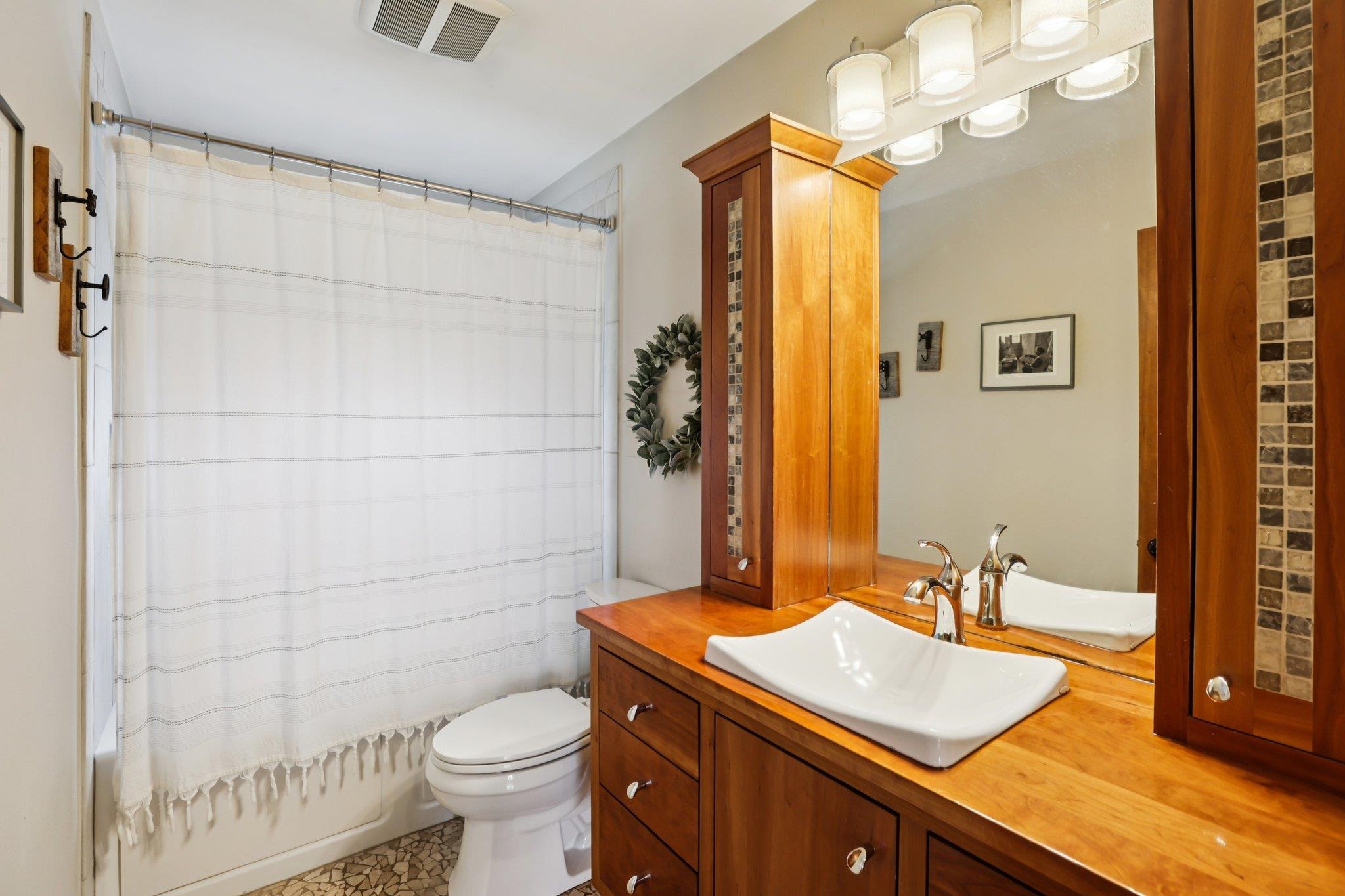 1686 Sand Hill Road Oregon, WI 53575 - Photo 15 of 47