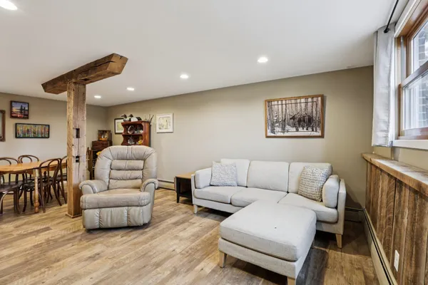 $449,900 | 1686 Sand Hill Road, Oregon, WI 53575