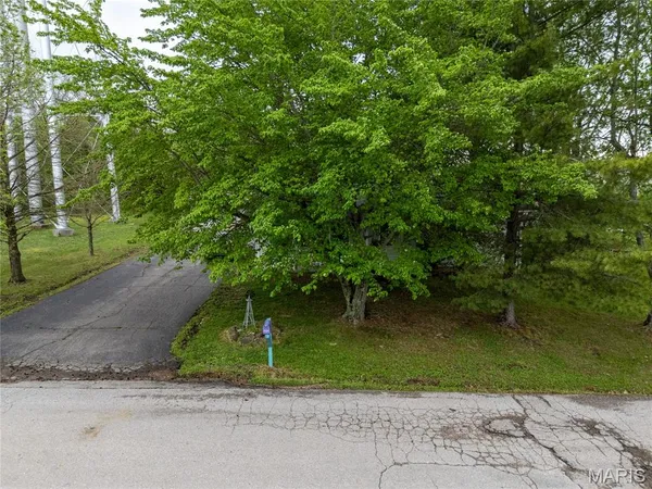 $155,000 | 311 Harold Street, Crocker, MO 65452