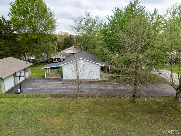 $155,000 | 311 Harold Street, Crocker, MO 65452