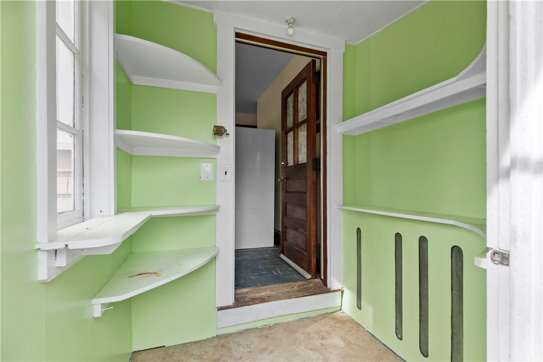 178 Middle Road Portsmouth, RI 02871 - Photo 28 of 45