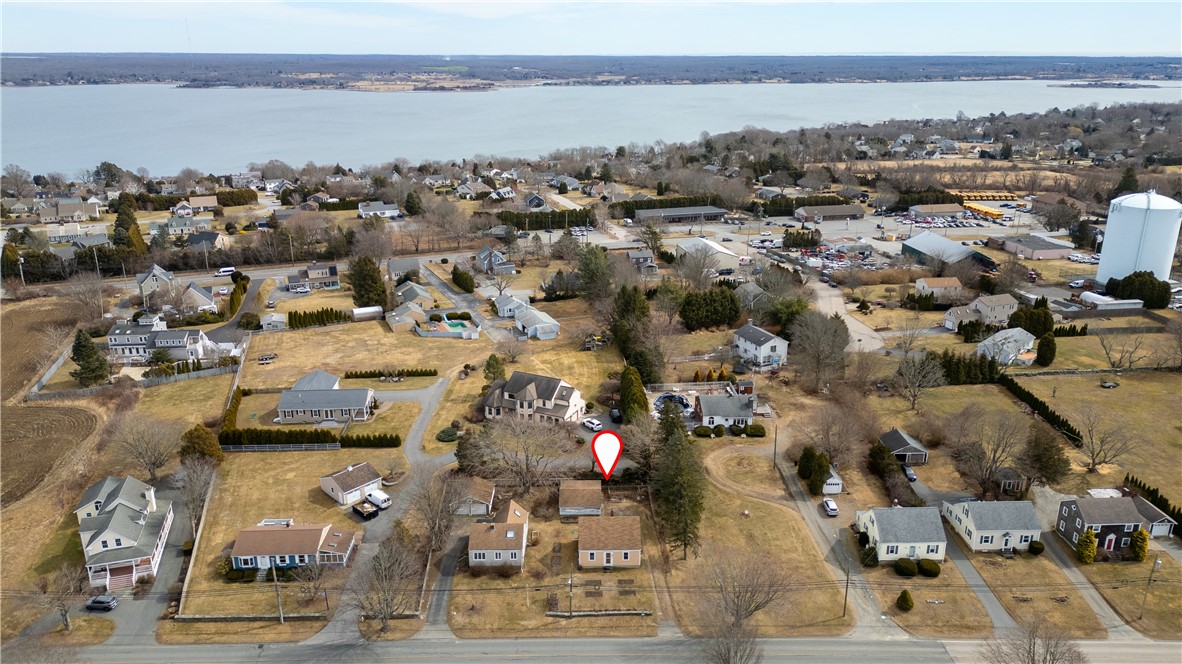 178 Middle Road Portsmouth, RI 02871 - Photo 41 of 45
