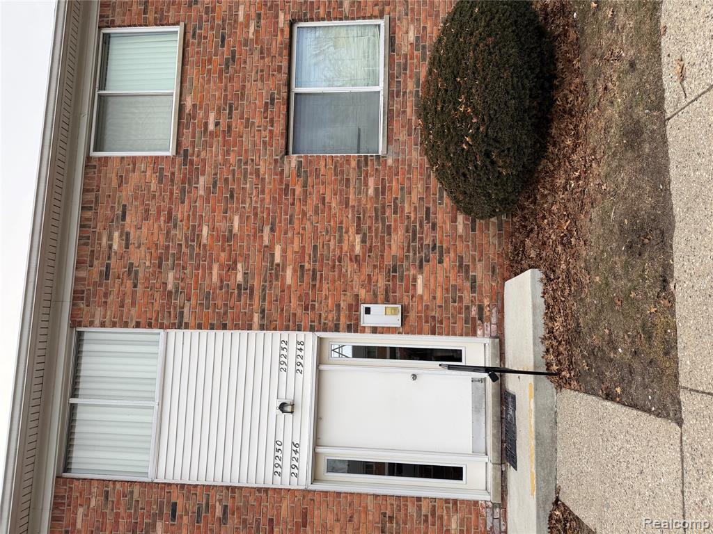 29248 Hoover Road Warren, MI 48093 - Photo 2 of 11 Gallery Image 2