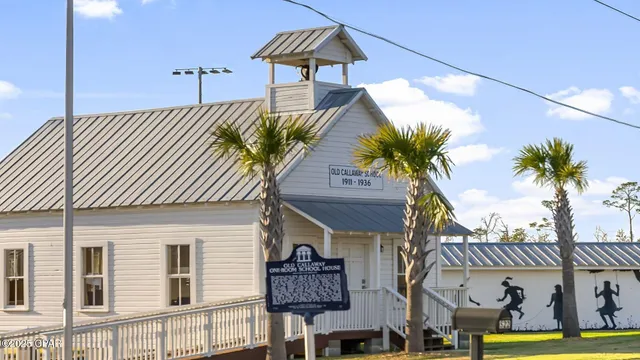 $298,900 | 8421 Pk Pl Drive, Panama City, FL 32404