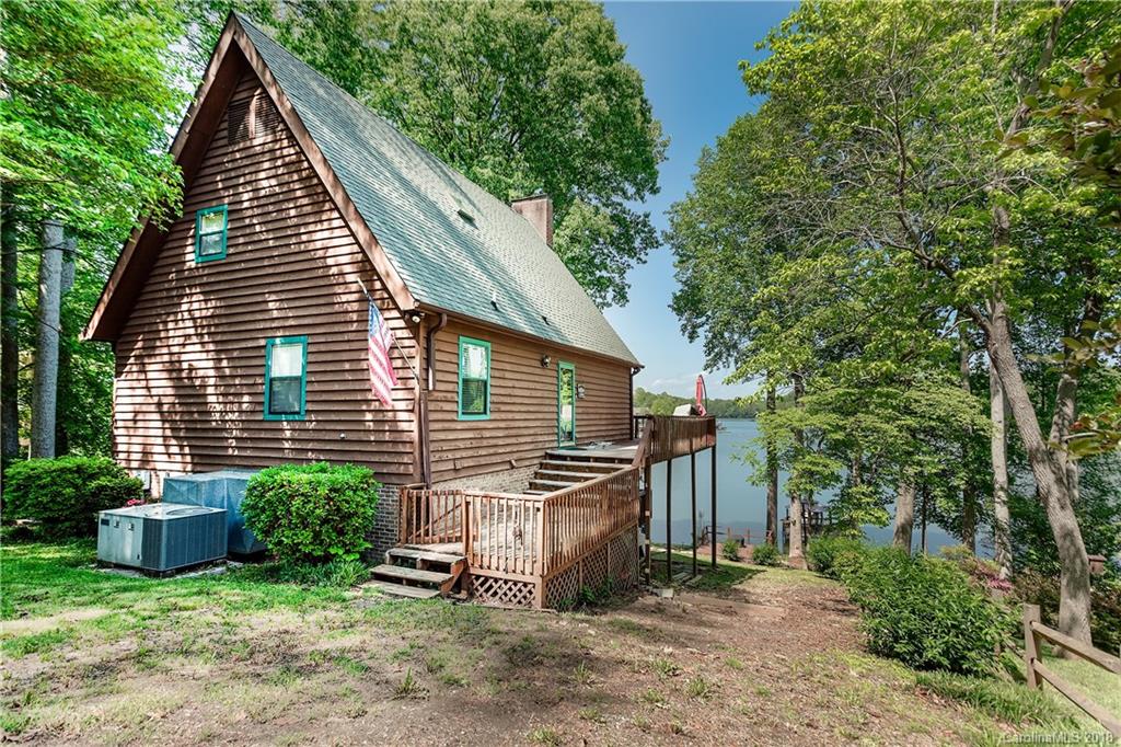 6723 Love Point Road Denver, NC 28037 - Photo 1 of 33 Gallery Image 1