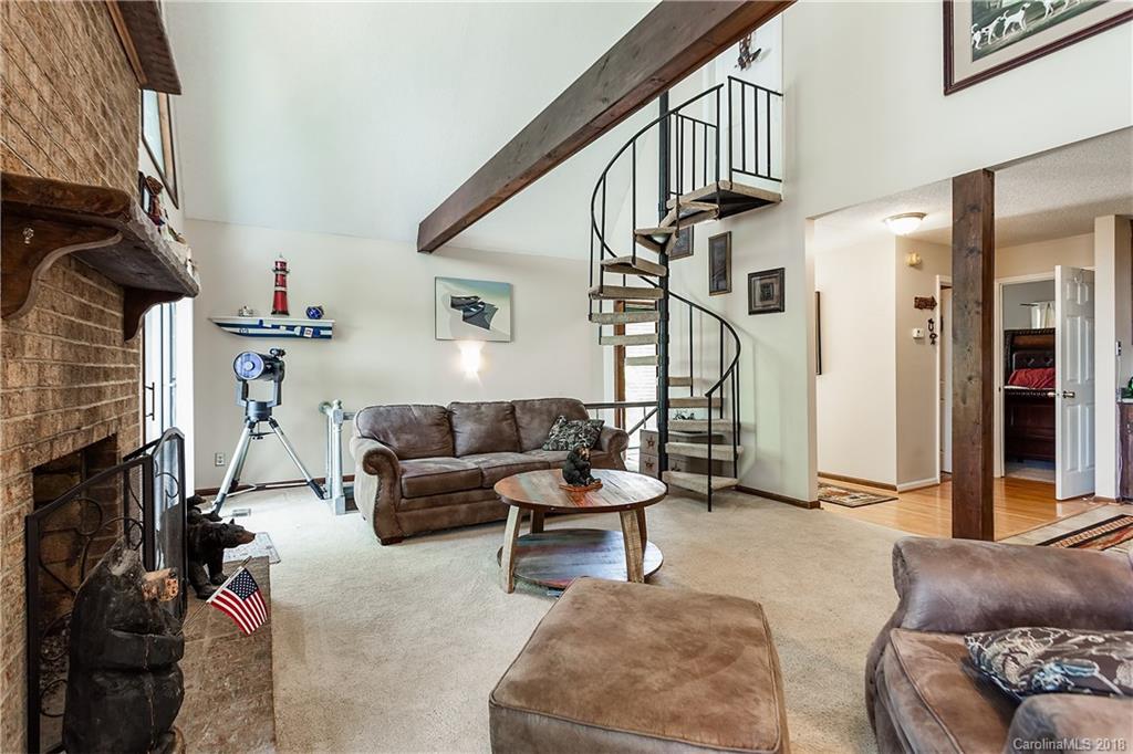6723 Love Point Road Denver, NC 28037 - Photo 12 of 33 Gallery Image 12