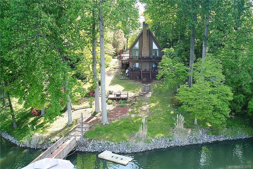 6723 Love Point Road Denver, NC 28037 - Photo 3 of 33 Gallery Image 3