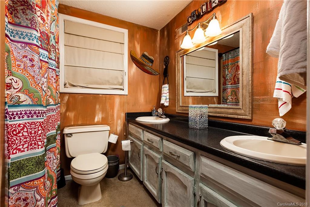 6723 Love Point Road Denver, NC 28037 - Photo 21 of 33 Gallery Image 21