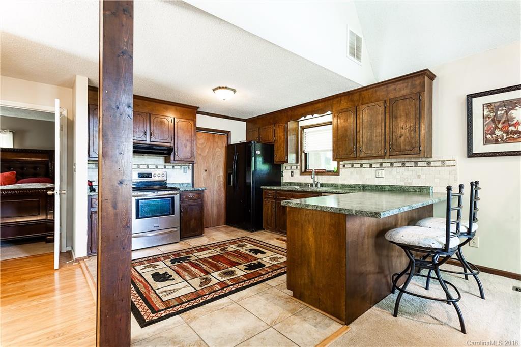 6723 Love Point Road Denver, NC 28037 - Photo 7 of 33 Gallery Image 7