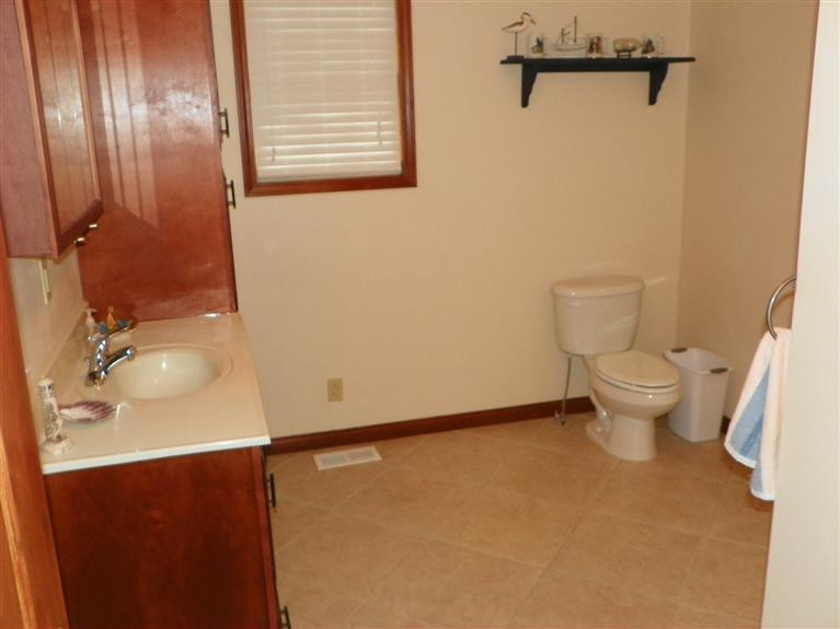 430 Bell Farm Road Jeffersonville, KY 40337 - Photo 16 of 33 Photo 16